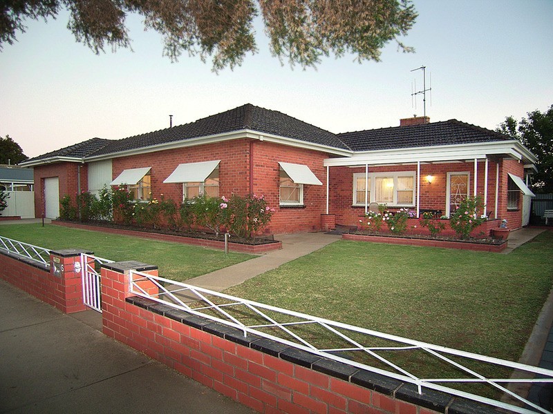 6  Rea Street, Shepparton VIC 3630