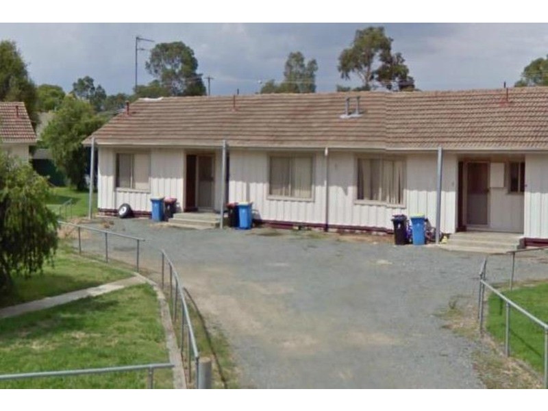 2/3 McMillan  Court, Shepparton VIC 3630