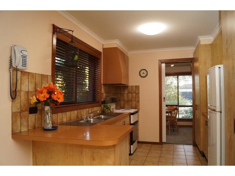 47 Poplar  Avenue, Shepparton VIC 3630