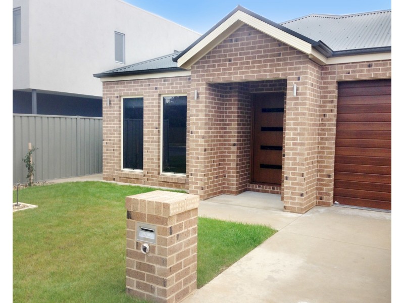 2/9 Granthorn Street, Shepparton VIC 3630