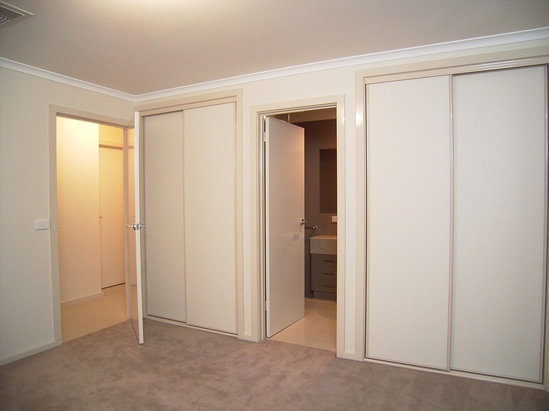 4 Pyrus  Court, Kialla VIC 3631