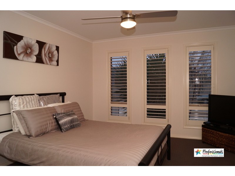 36 Cimmaron Way, Kialla VIC 3631