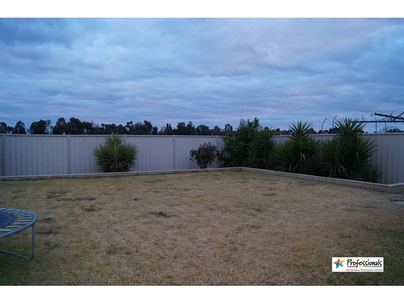 36 Cimmaron Way, Kialla VIC 3631