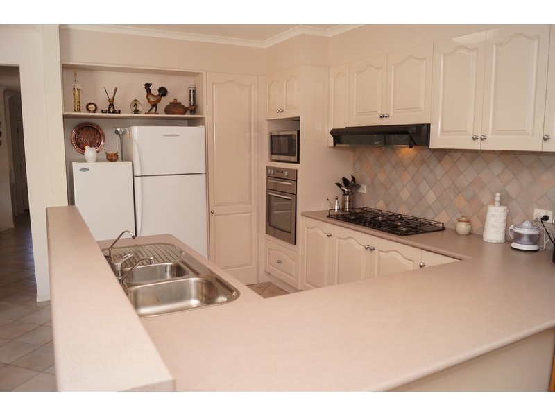 3 Eyre  Court, Kialla VIC 3631