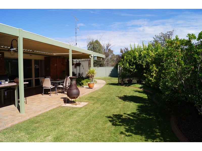 3 Eyre  Court, Kialla VIC 3631