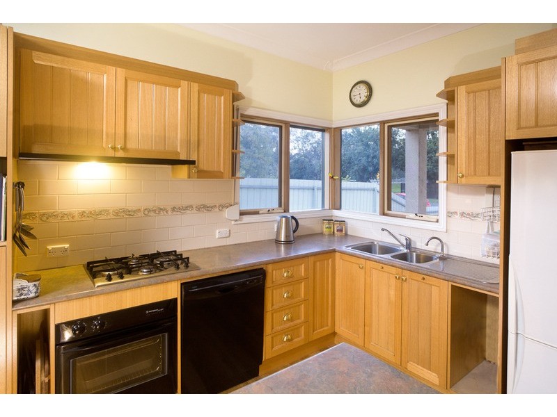 55  Stevenson  Street, Murchison VIC 3610