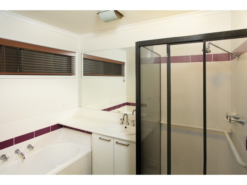 5 Nicholls Avenue, Shepparton VIC 3630