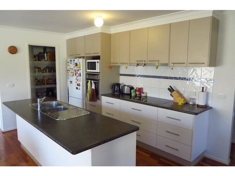 1 Arrowsmith Crescent, Mooroopna VIC 3629