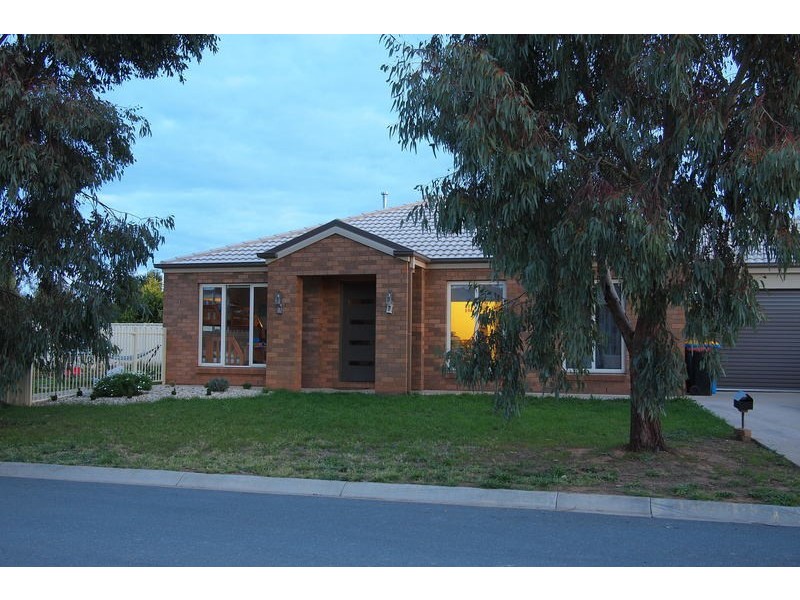1 Arrowsmith Crescent, Mooroopna VIC 3629 Floorplan