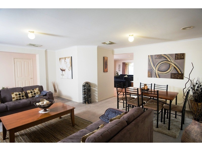 3 Robert  Court, Shepparton VIC 3630