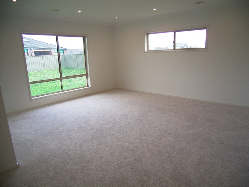 17 Killarney  Crescent, Tatura VIC 3616