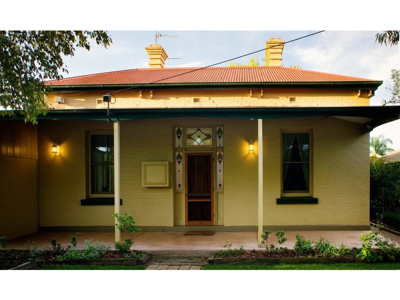 21 Knight  Street, Shepparton VIC 3630