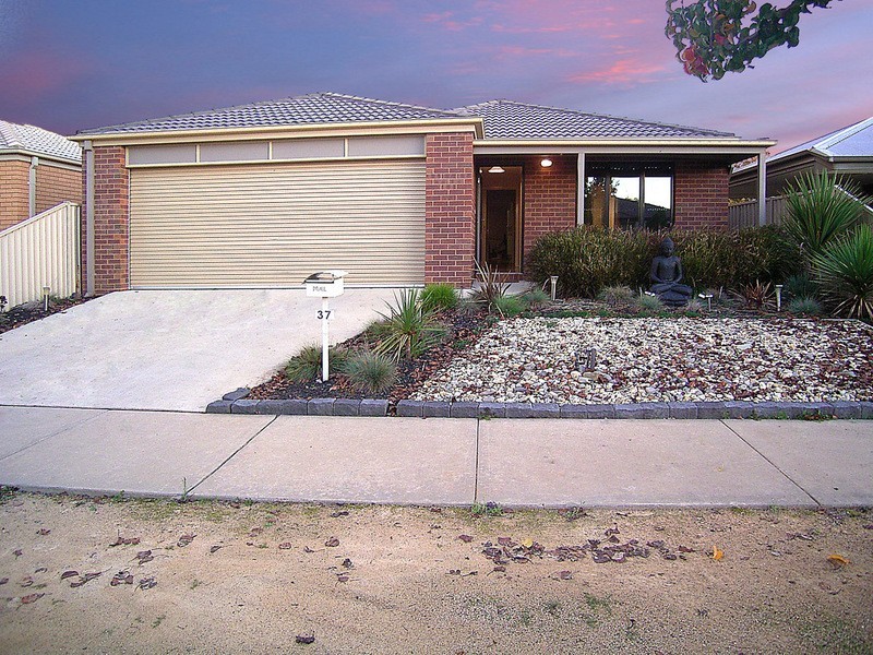 37 Melrose Circuit, Shepparton VIC 3630