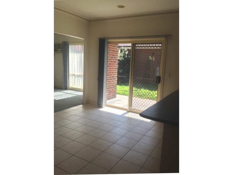 2/19 Middleton  Street, Shepparton VIC 3630