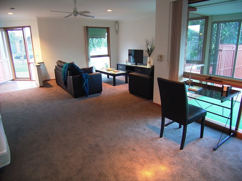 6 Illawarra Crescent, Kialla VIC 3631