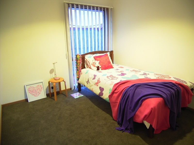 6 Illawarra Crescent, Kialla VIC 3631