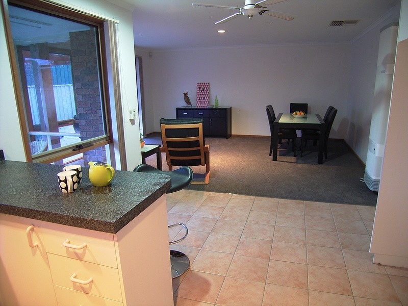 6 Illawarra Crescent, Kialla VIC 3631