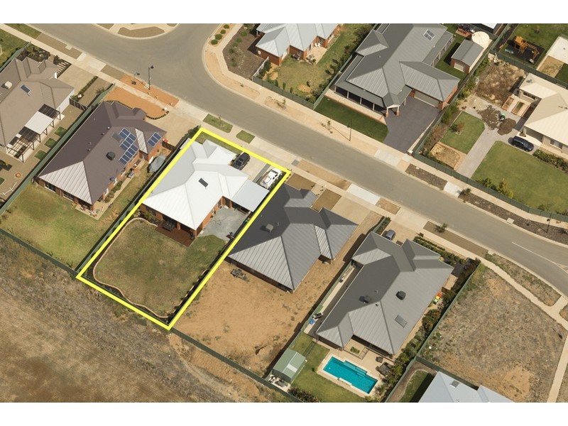 19 Wagtail Drive, Kialla VIC 3631