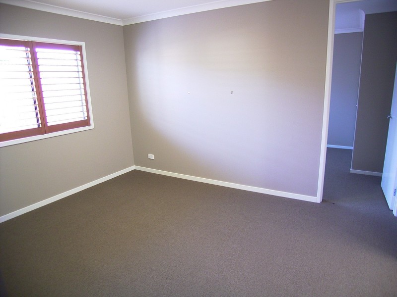 37 Canterbury Avenue, Shepparton VIC 3630