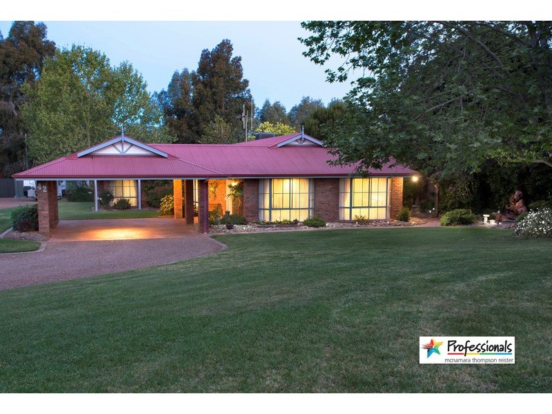 42  Teasdale Crescent, Kialla VIC 3631