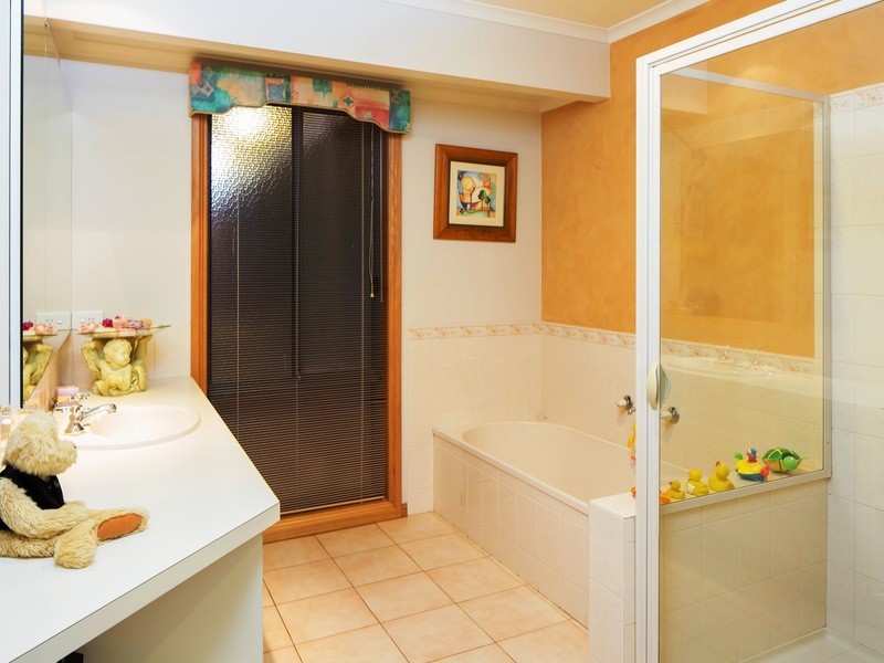 42  Teasdale Crescent, Kialla VIC 3631