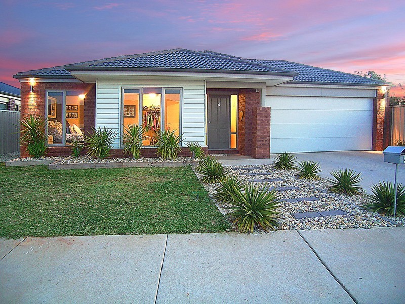 4 Imperial  Drive, Kialla VIC 3631