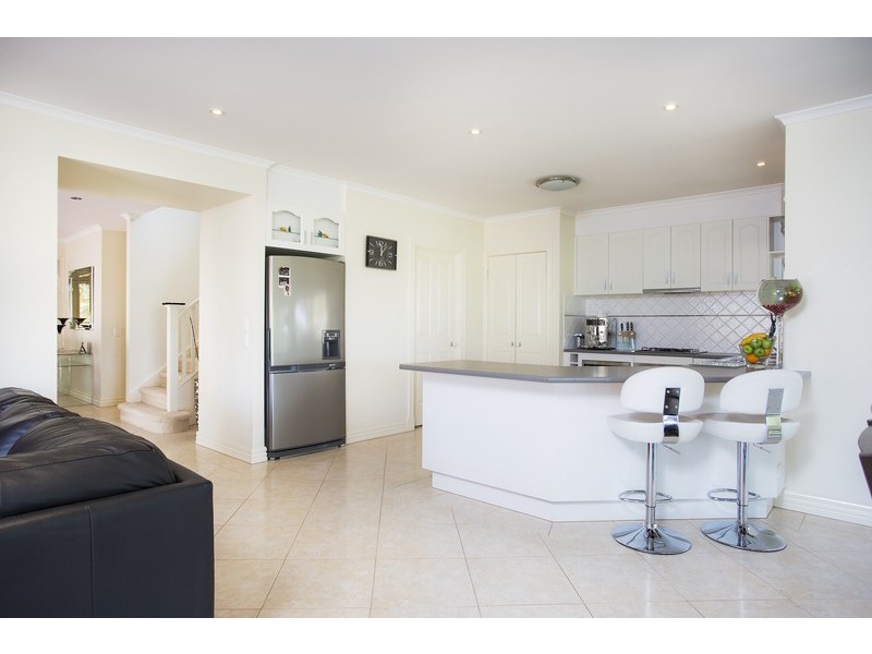 22 Rocklands Crescent, Kialla VIC 3631