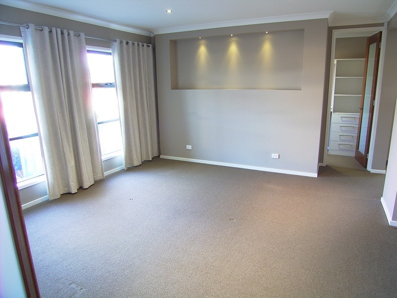 37 Canterbury  Avenue, Shepparton VIC 3630