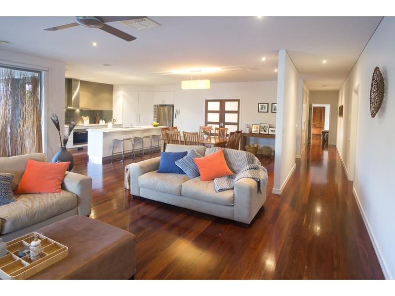 5 Kookaburra Drive, Kialla VIC 3631