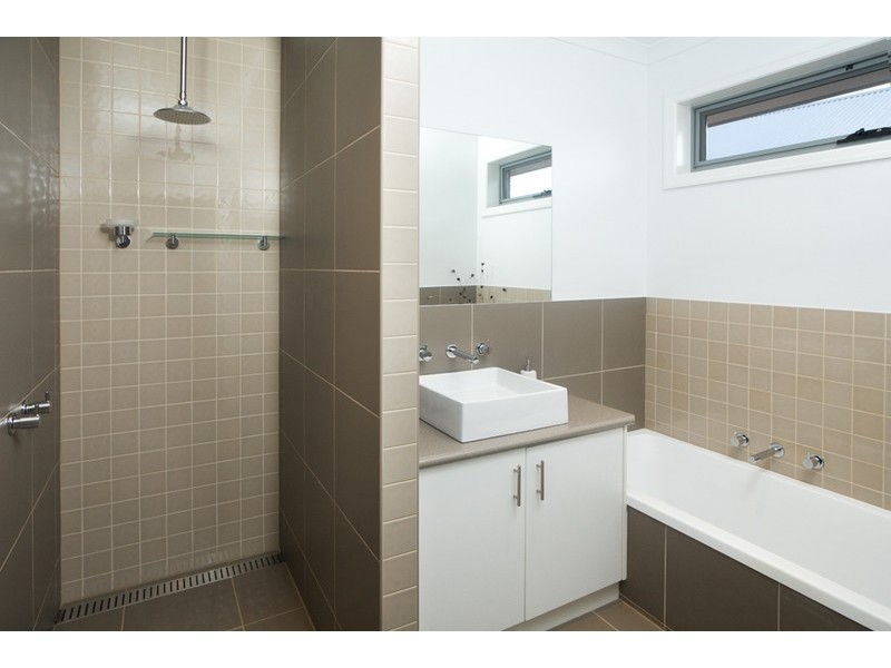 5 Kookaburra Drive, Kialla VIC 3631