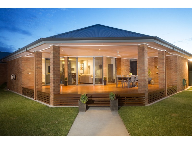 5 Kookaburra Drive, Kialla VIC 3631