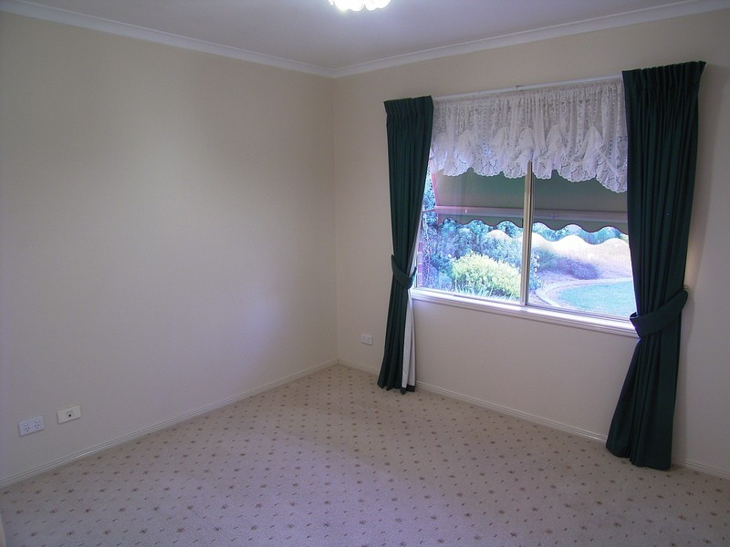 32 Charles Street, Mooroopna VIC 3629