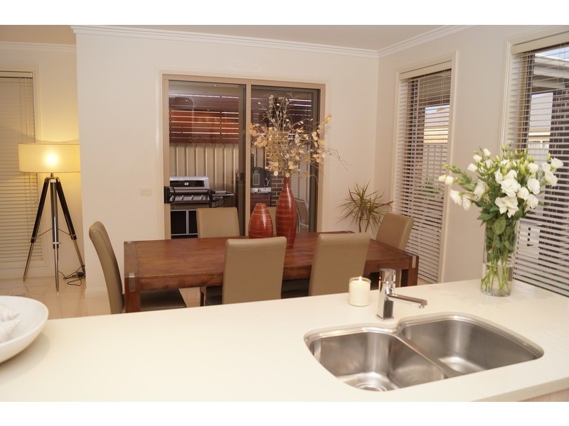 39 Cimmaron Way, Kialla VIC 3631