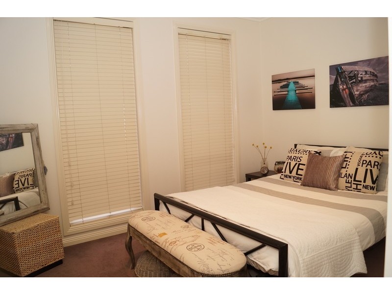 39 Cimmaron Way, Kialla VIC 3631