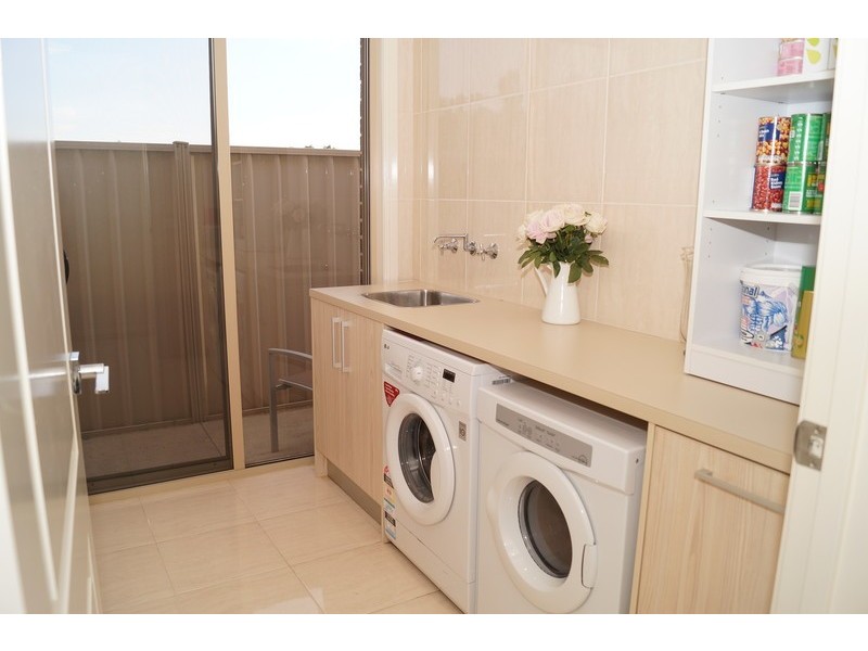 39 Cimmaron Way, Kialla VIC 3631