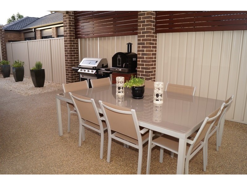 39 Cimmaron Way, Kialla VIC 3631