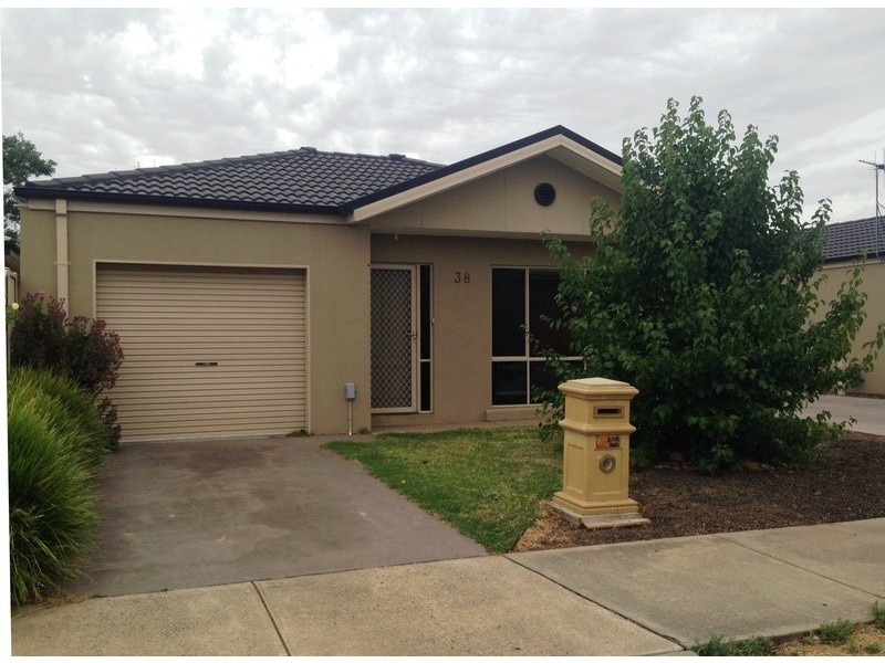 4/38 Gilchrist Street, Shepparton VIC 3630