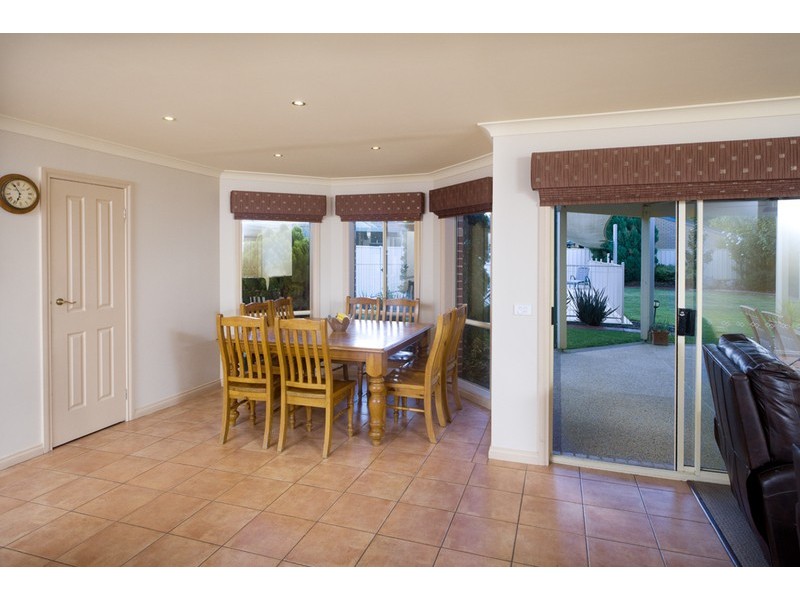 6  Woodburn Place, Shepparton VIC 3630