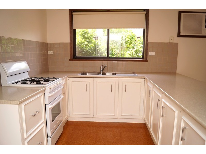 62 Batman Avenue, Shepparton VIC 3630