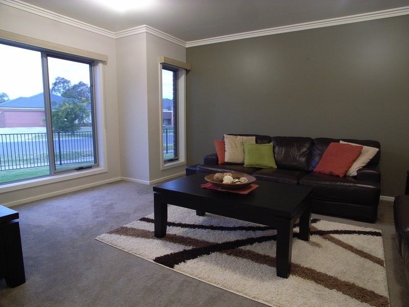 4  Wendouree Drive, Kialla VIC 3631