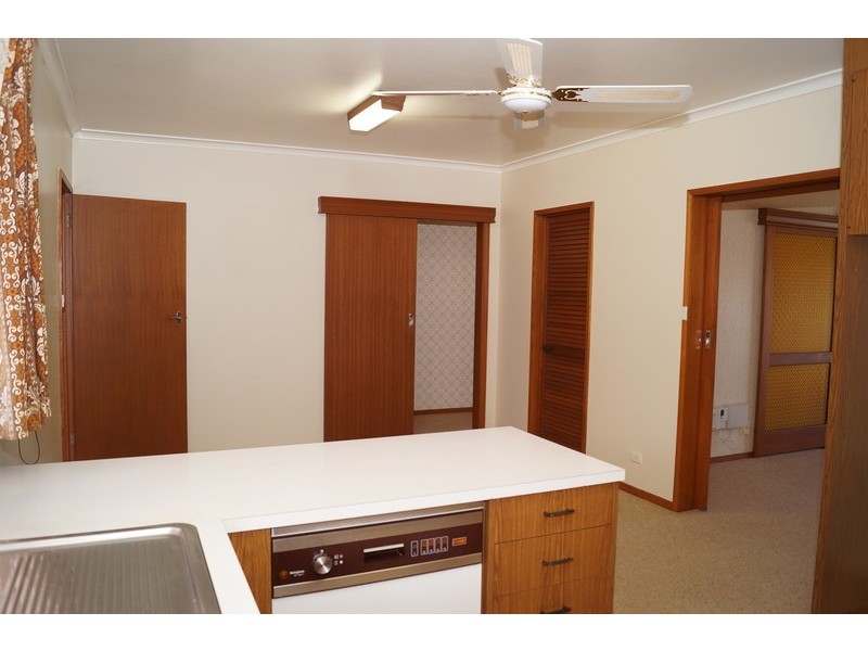 17  Carson Street, Shepparton VIC 3630