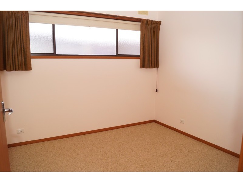 17  Carson Street, Shepparton VIC 3630