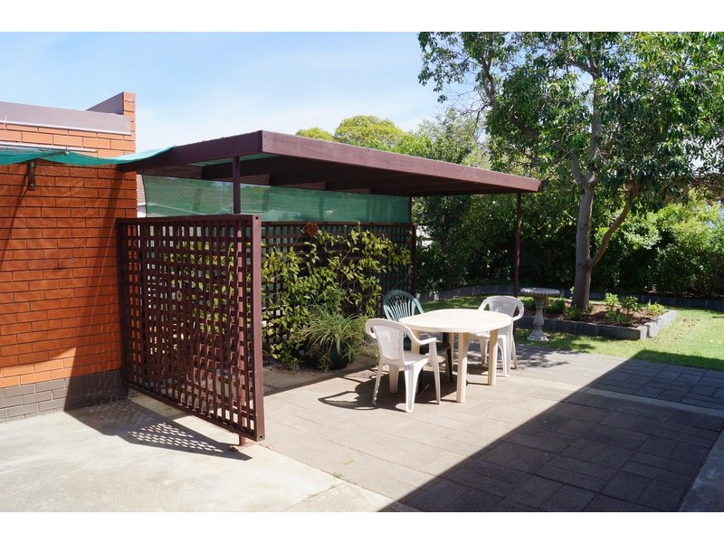 17  Carson Street, Shepparton VIC 3630