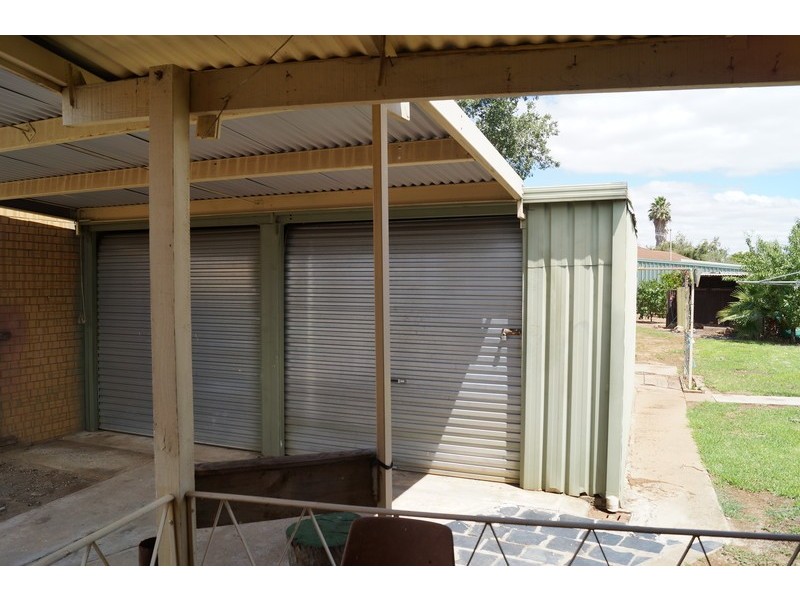 8 Poplar Avenue, Shepparton VIC 3630