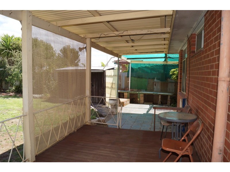 8 Poplar Avenue, Shepparton VIC 3630