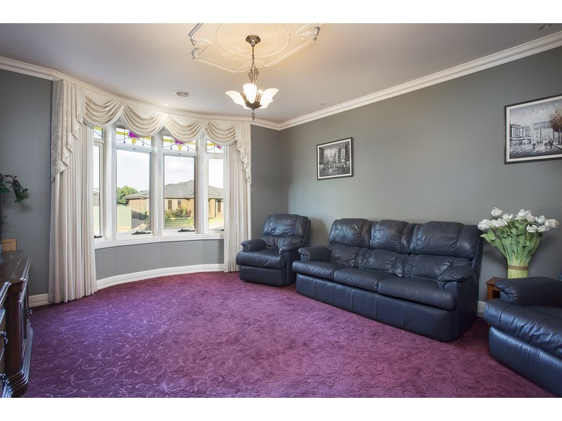 4 Wagtail Drive, Kialla VIC 3631