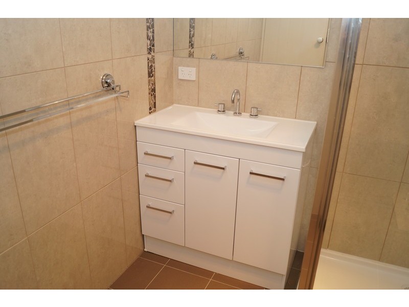 13 Chertsey Road, Shepparton VIC 3630