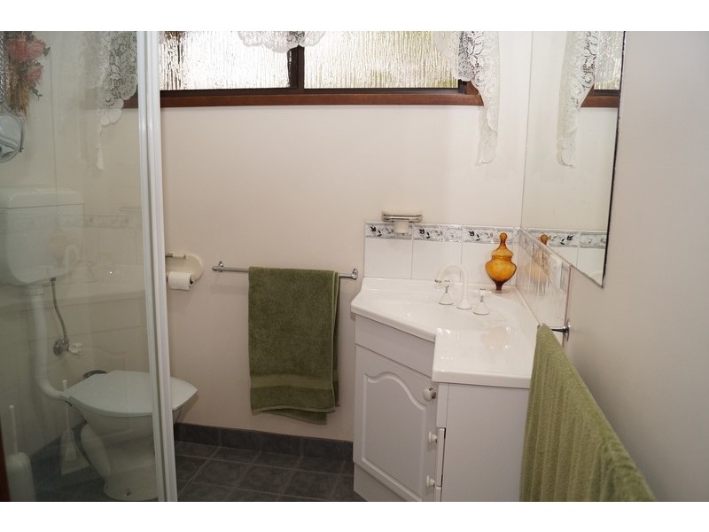 16 Longstaff Street, Shepparton VIC 3630