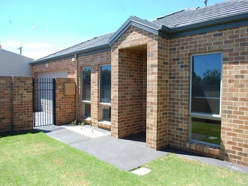 98 Graham Street, Shepparton VIC 3630