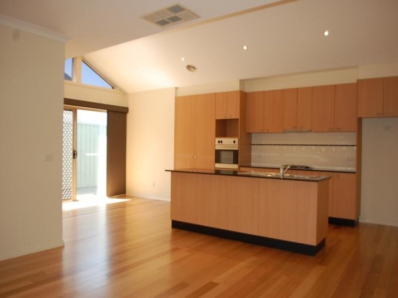 98 Graham Street, Shepparton VIC 3630